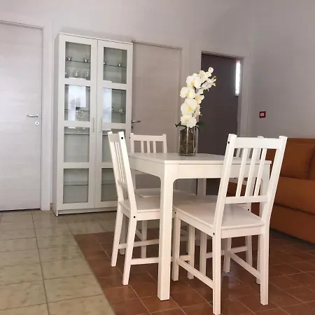 펜션 House In Lungomare Tysandros